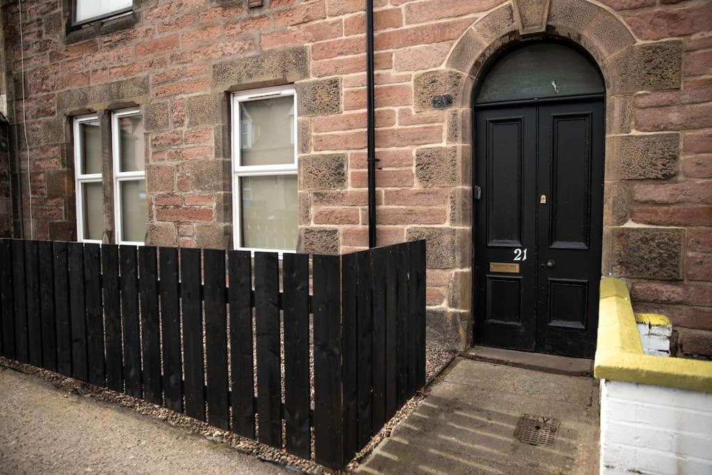 City Centre Apartment Inverness Extérieur photo