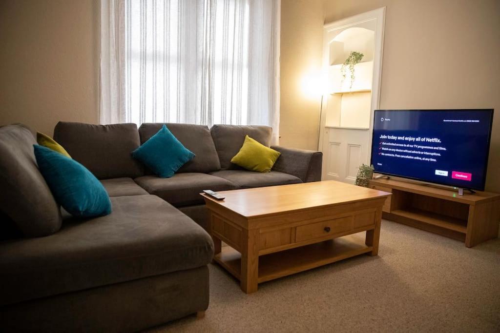 City Centre Apartment Inverness Extérieur photo